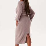 Serena | Rochie Midi Tricotată cu Dungi